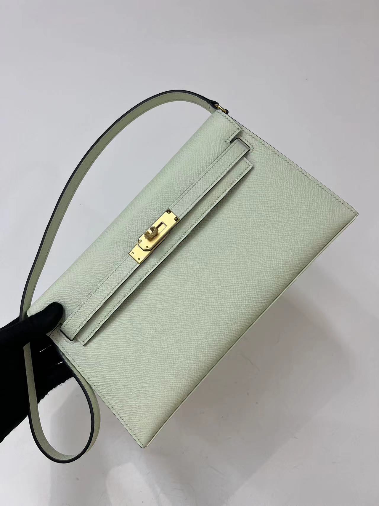 Hermes Kelly Elan Shoulder Bag in Pearl White Epsom Leather